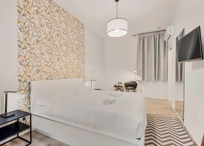 5terre-vicino Stazione ゲストハウス 3*